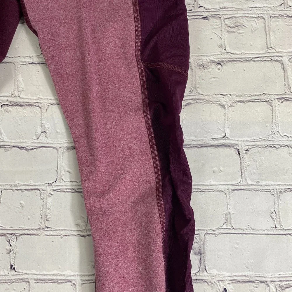 Fabletics Mila High-Waisted Pocket Capri - XS - Picture 4 of 7